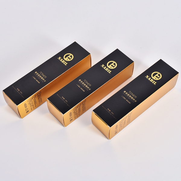 金銀(yin)卡化妝品包(bāo)裝盒彩盒