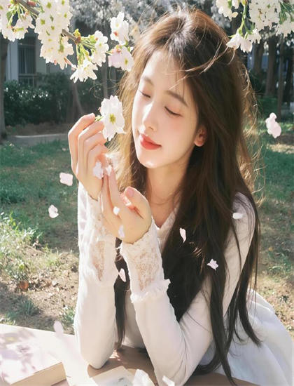 《坠入爱河的单身女》评分测评：是否值得花时间观看的深度分析，卫视热播